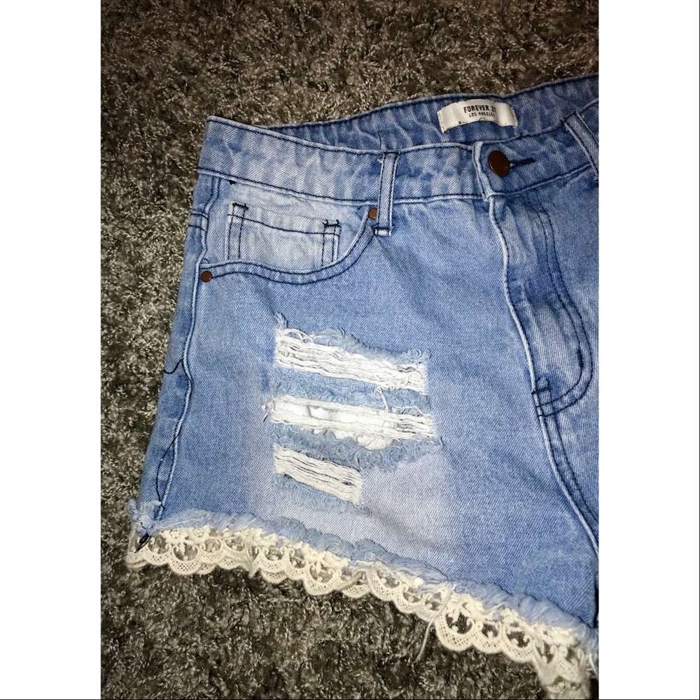 Forever 21 Lace Detailed Denim Shorts - Picture 3 of 5